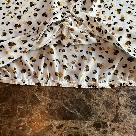 Anthropologie W5 Anthro Cheetah Print Blouse
SIZE XL​​​​ - Picture 8 of 10